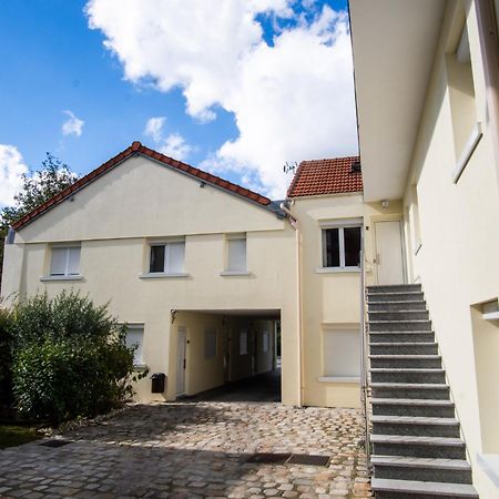 Appartement 1-4 Pers - Proche Paris, Cdg, Grand Paris Arena - A L'Ombre Du Pin "5" Le Pin  Exteriér fotografie
